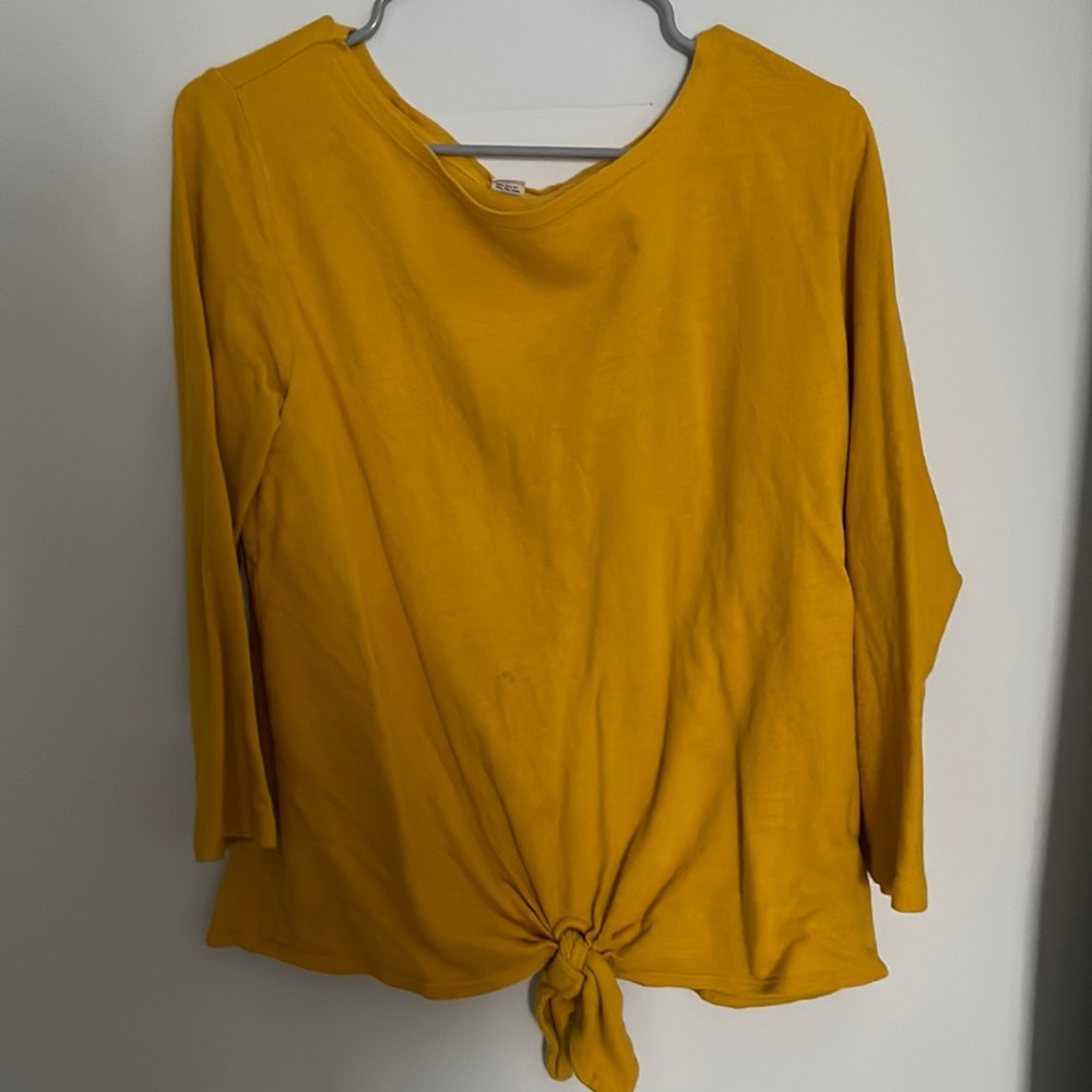 Yellow old navy tie sweater